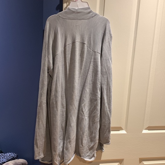 EUC Lululemon Blissful Zen Sweater Heathered Starlight (Blue/Grey)-size M (8/10) - Picture 13 of 16